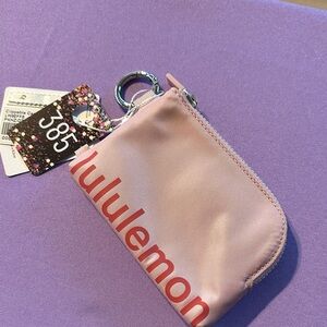 385,NWT Lululemon Pink Clippable Card Pouch